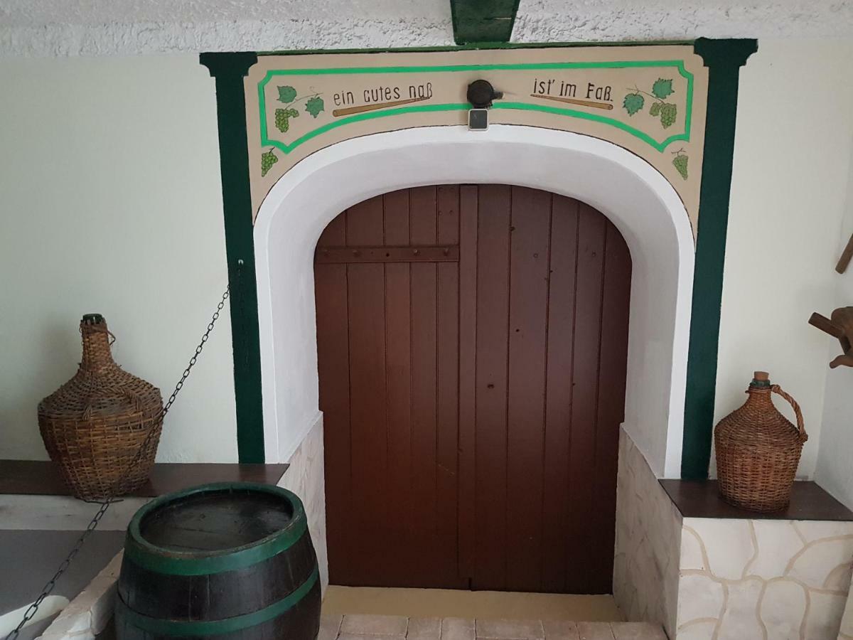 Zur Weinlaube Villa Mönchhof Eksteriør billede